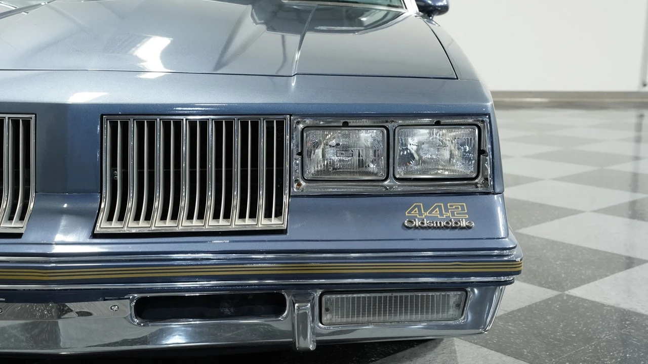 1984 Oldsmobile Cutlass 5th Gen - Image 19 of 31