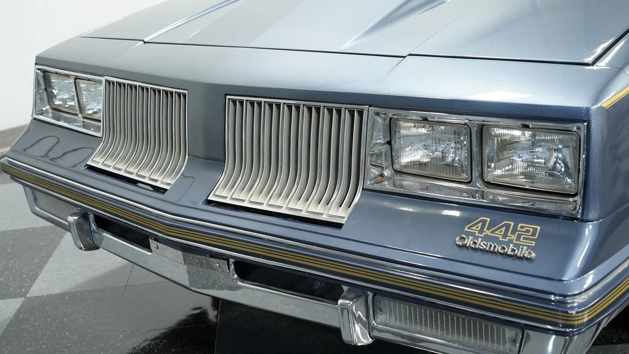 1984 Oldsmobile Cutlass 5th Gen - Image 18 of 31