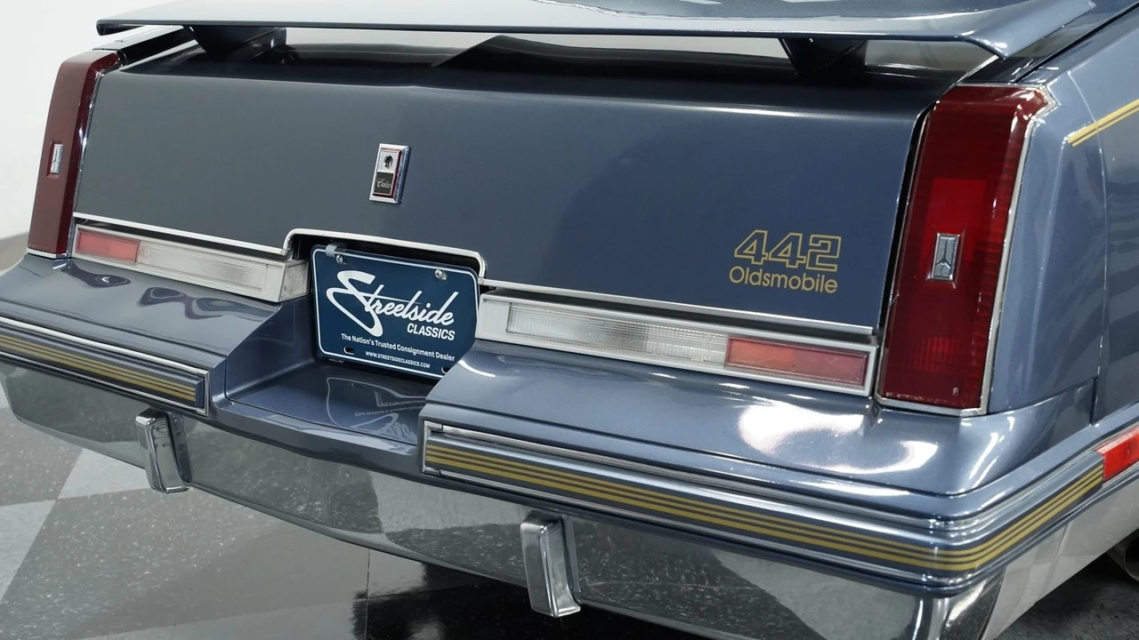1984 Oldsmobile Cutlass 5th Gen - Image 24 of 31