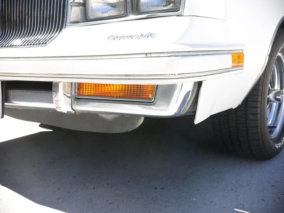 1984 Oldsmobile Cutlass Supreme - Image 20 of 31
