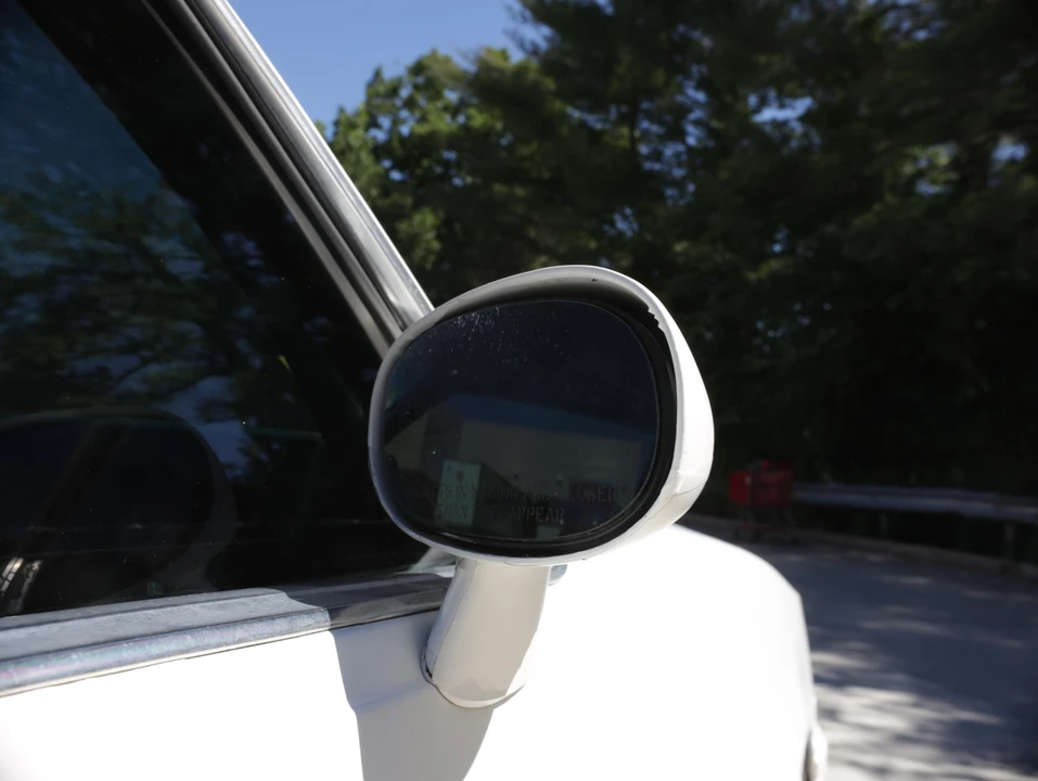 1984 Oldsmobile Cutlass Supreme - Image 28 of 31