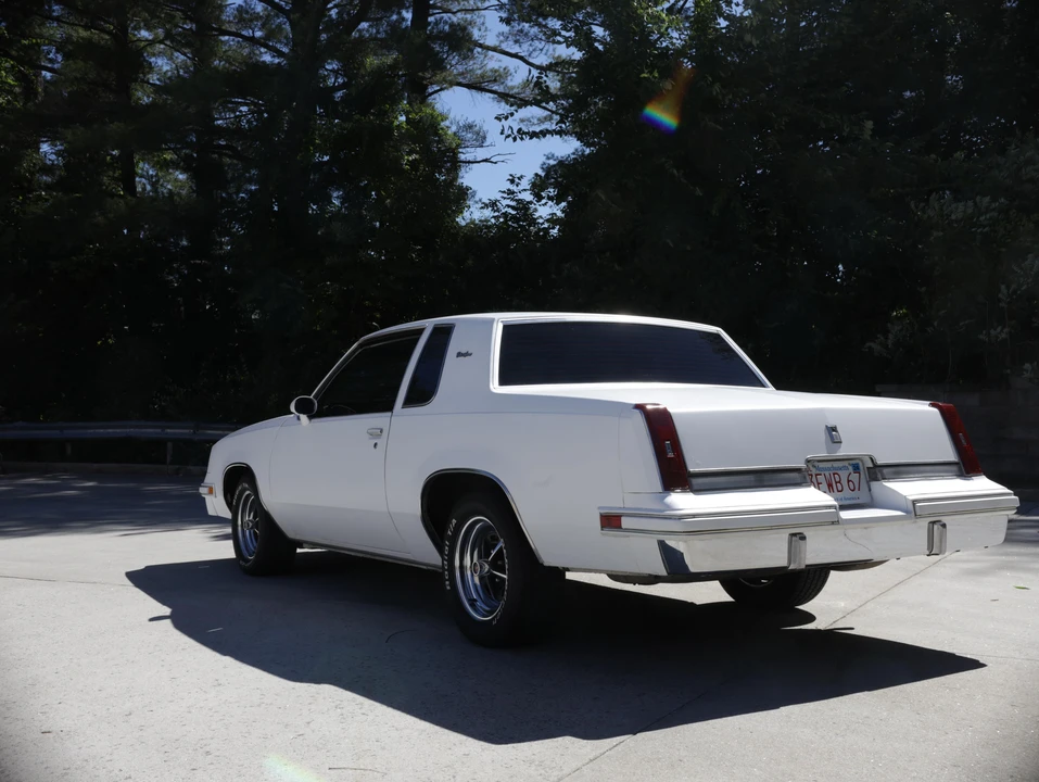 1984 Oldsmobile Cutlass Supreme - Image 12 of 31
