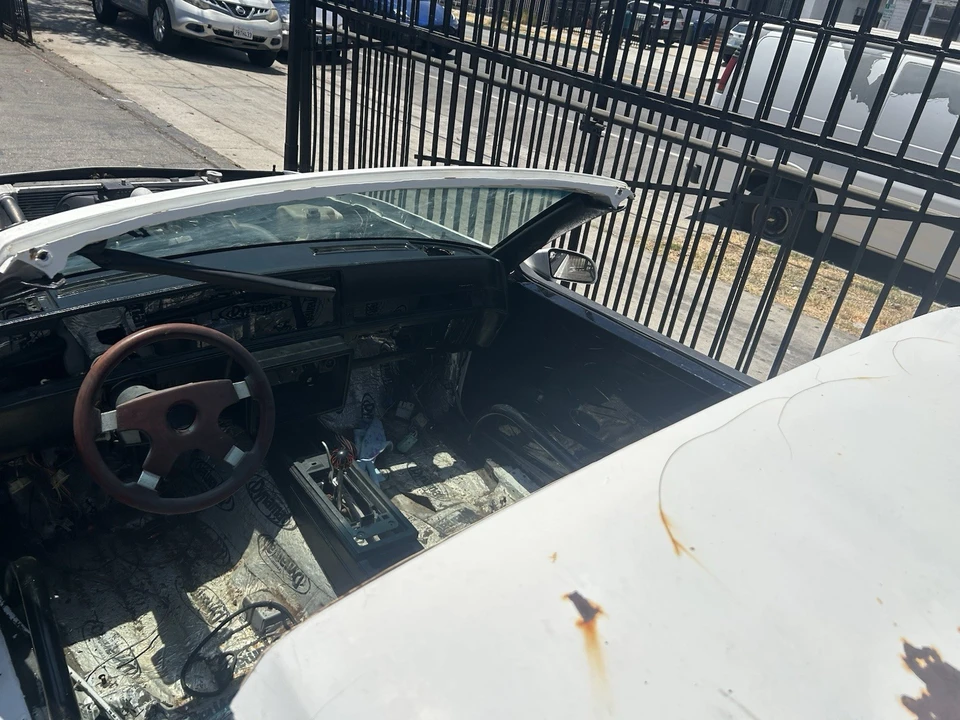 1984 Oldsmobile Cutlass Supreme - Image 7 of 24