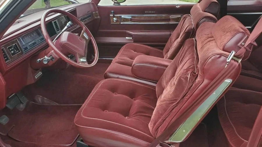1984 Oldsmobile Cutlass Supreme - Image 4 of 10