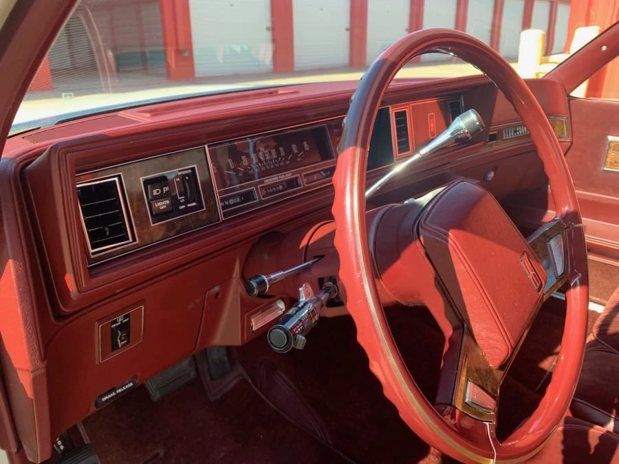 1984 Oldsmobile Cutlass Supreme - Image 11 of 17