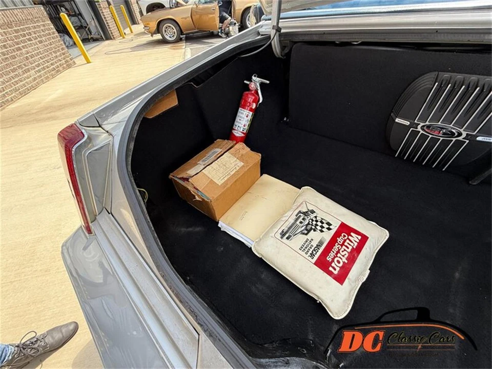 1984 Oldsmobile Cutlass Supreme - Image 26 of 31