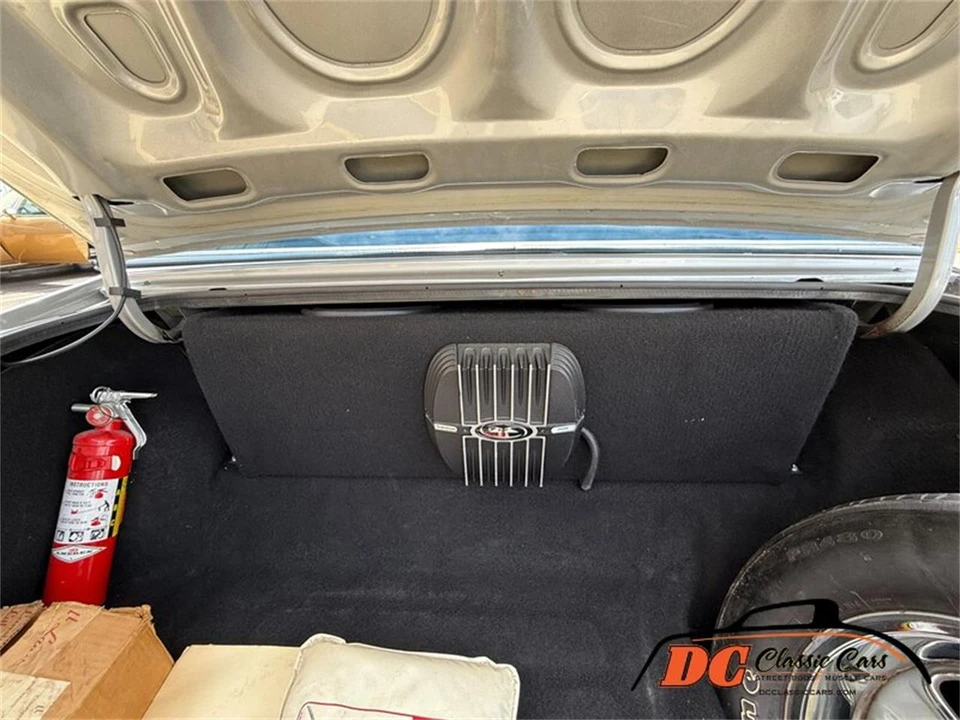1984 Oldsmobile Cutlass Supreme - Image 24 of 31