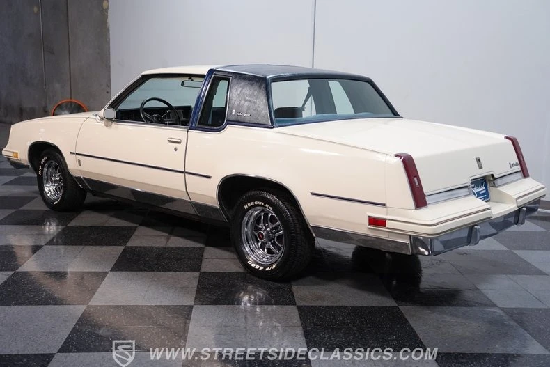 1984 Oldsmobile Cutlass Supreme - Image 6 of 27
