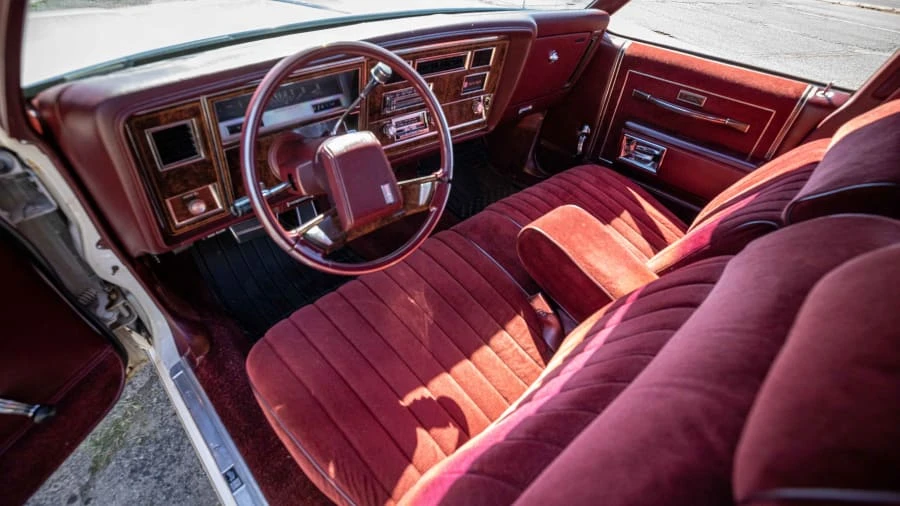 1984 Oldsmobile 88 - Image 4 of 15