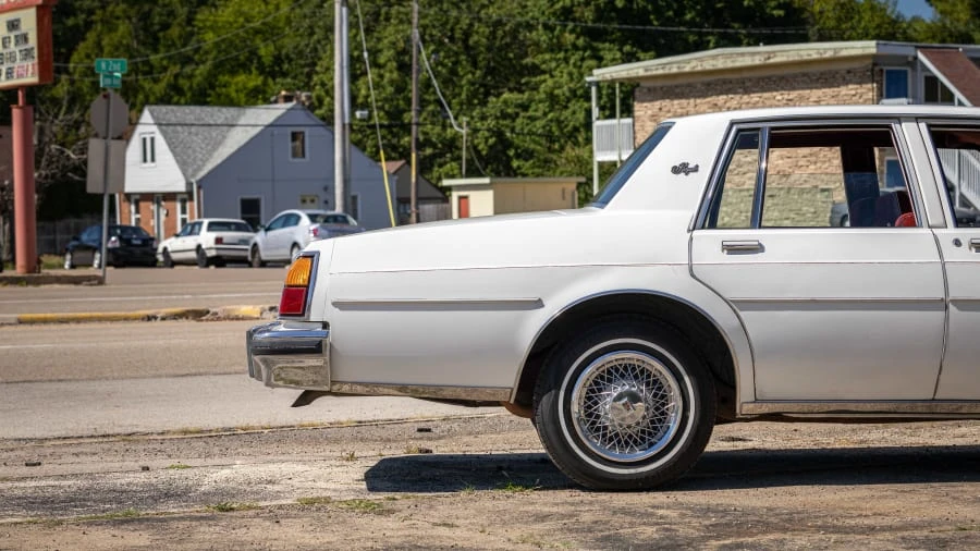 1984 Oldsmobile 88 - Image 8 of 15
