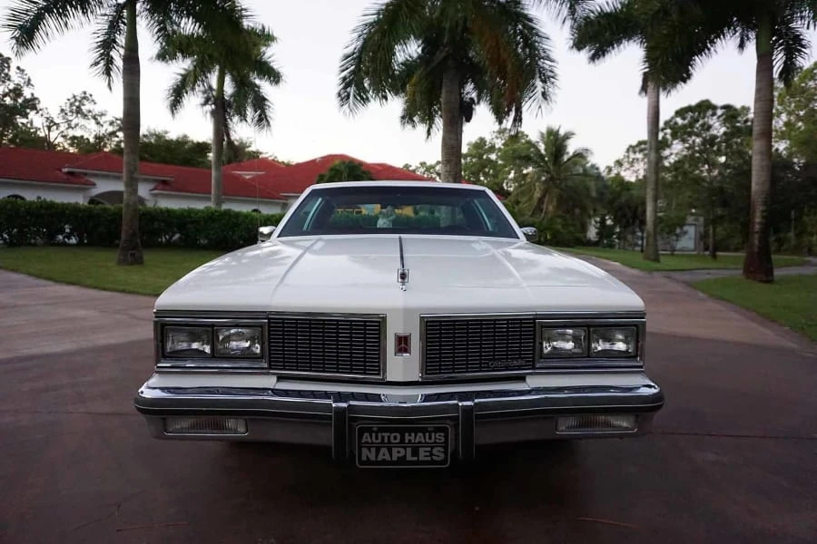 1984 Oldsmobile 88 - Image 10 of 18
