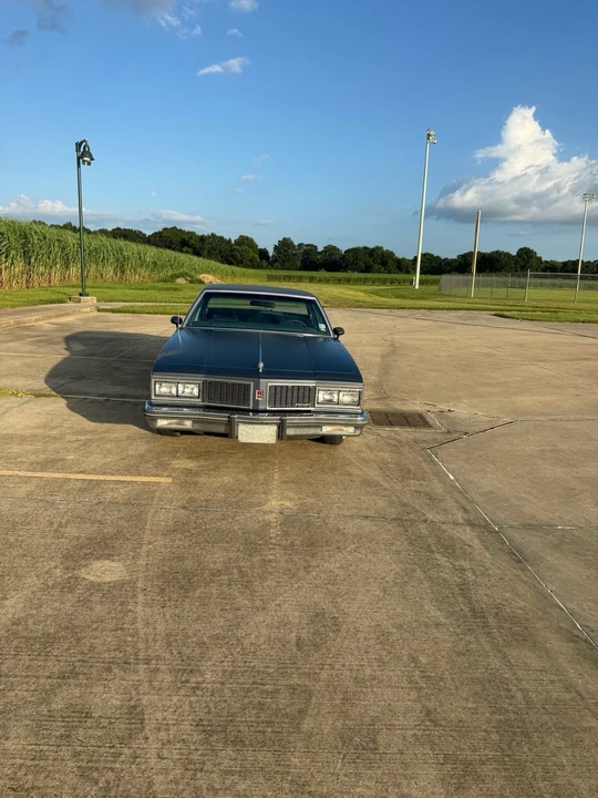 1984 Oldsmobile 88 - Image 4 of 19