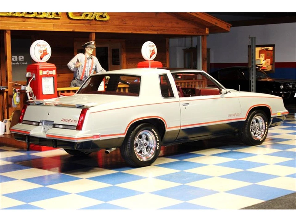 1984 Oldsmobile Hurst/Olds - Image 10 of 28