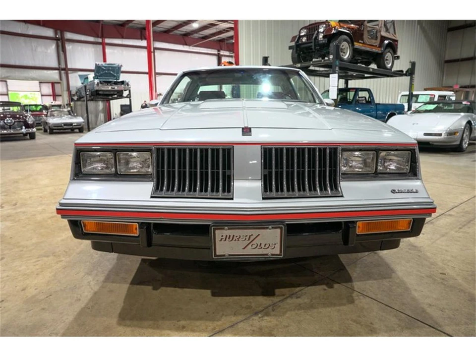 1984 Oldsmobile Hurst/Olds - Image 13 of 31