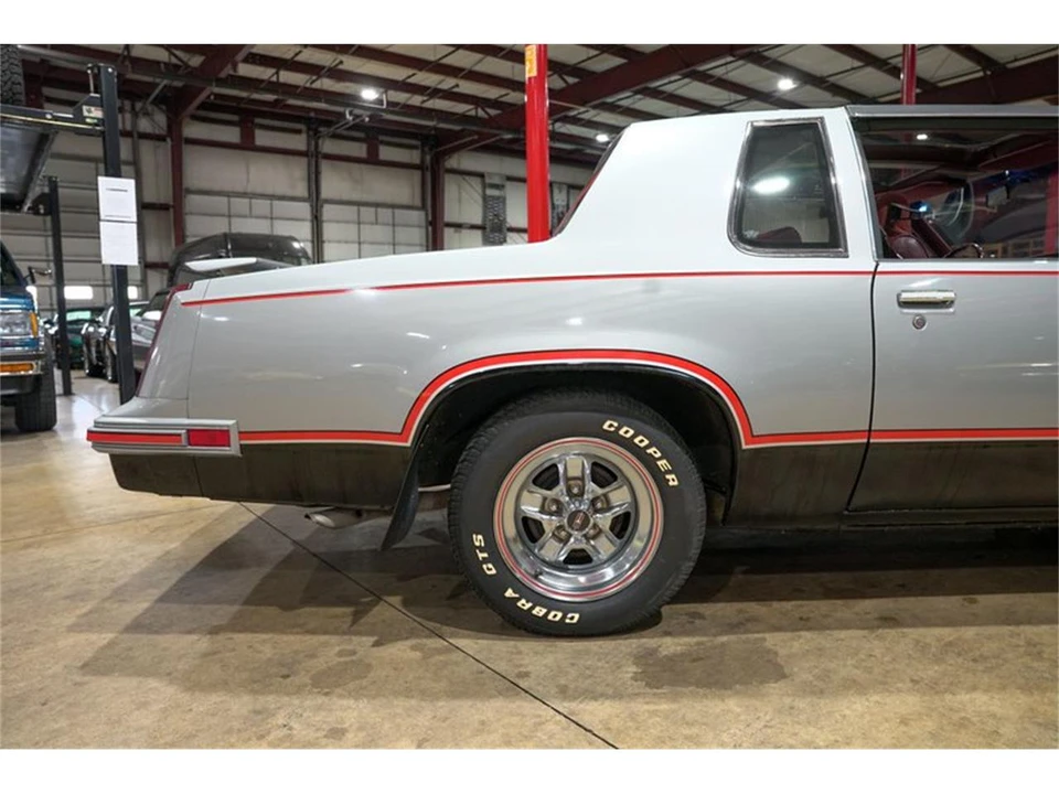 1984 Oldsmobile Hurst/Olds - Image 9 of 31