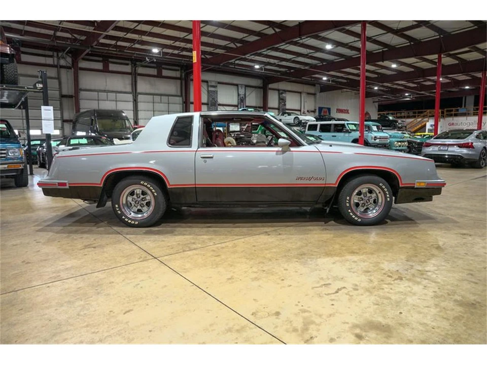 1984 Oldsmobile Hurst/Olds - Image 10 of 31