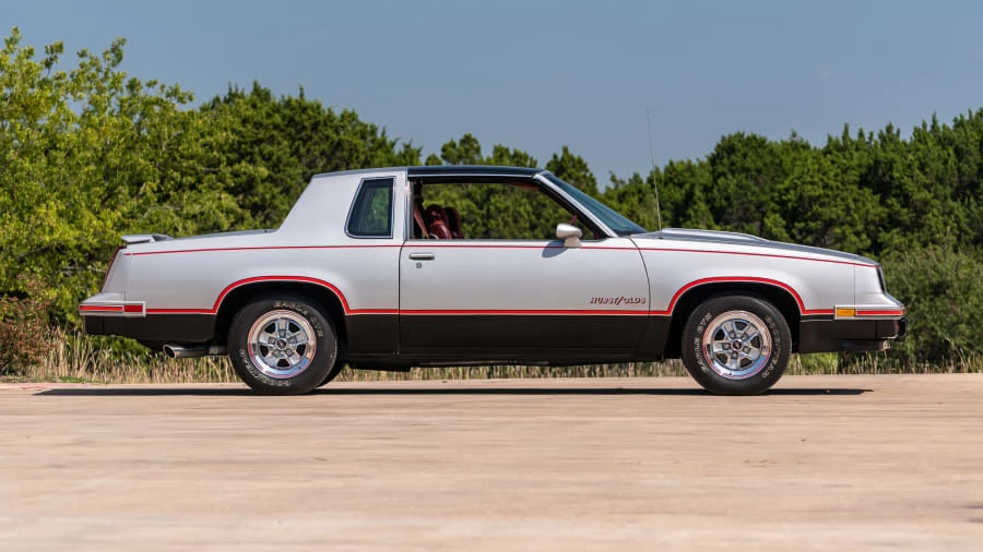 1984 Oldsmobile Hurst/Olds - Image 8 of 12