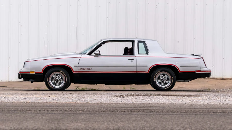 1984 Oldsmobile Hurst/Olds - Image 2 of 20