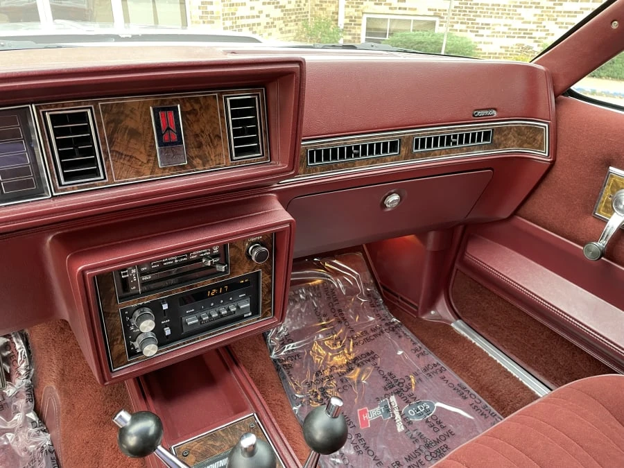 1984 Oldsmobile Hurst/Olds - Image 23 of 31