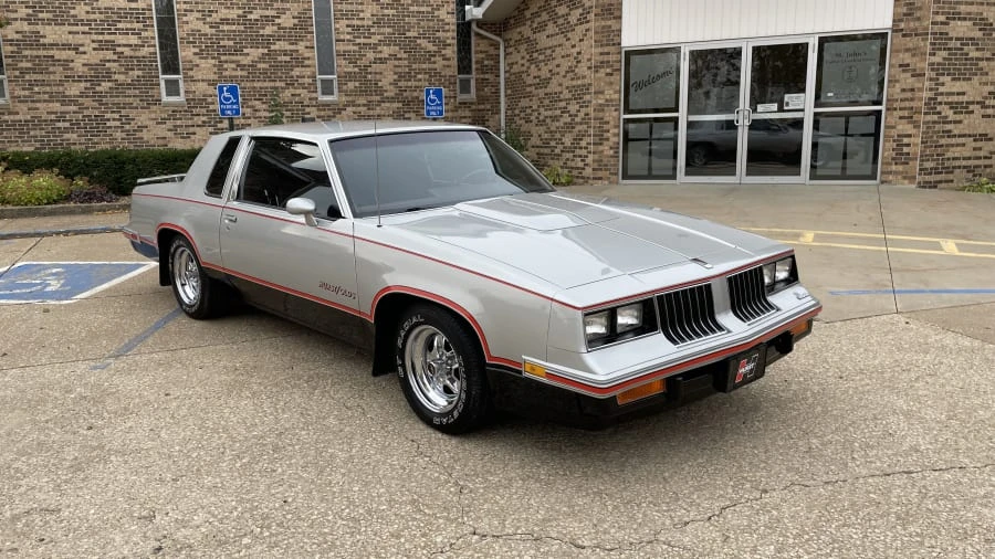 1984 Oldsmobile Hurst/Olds - Image 9 of 31