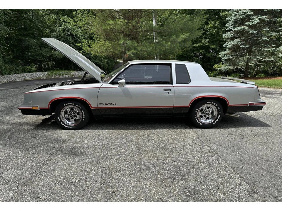 1984 Oldsmobile Hurst/Olds - Image 24 of 31