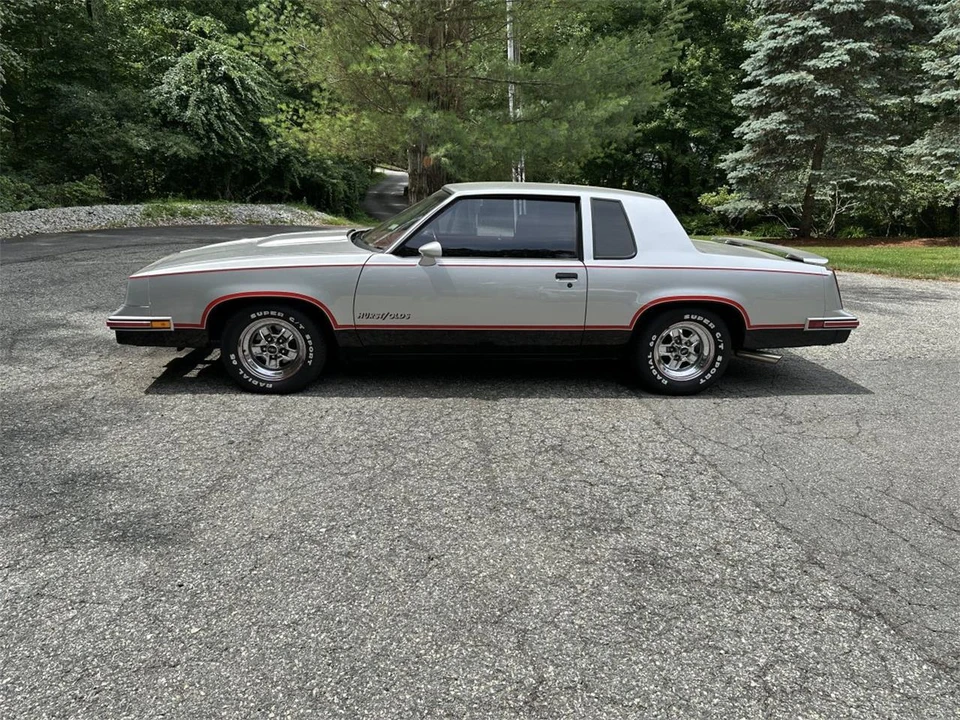 1984 Oldsmobile Hurst/Olds - Image 25 of 31