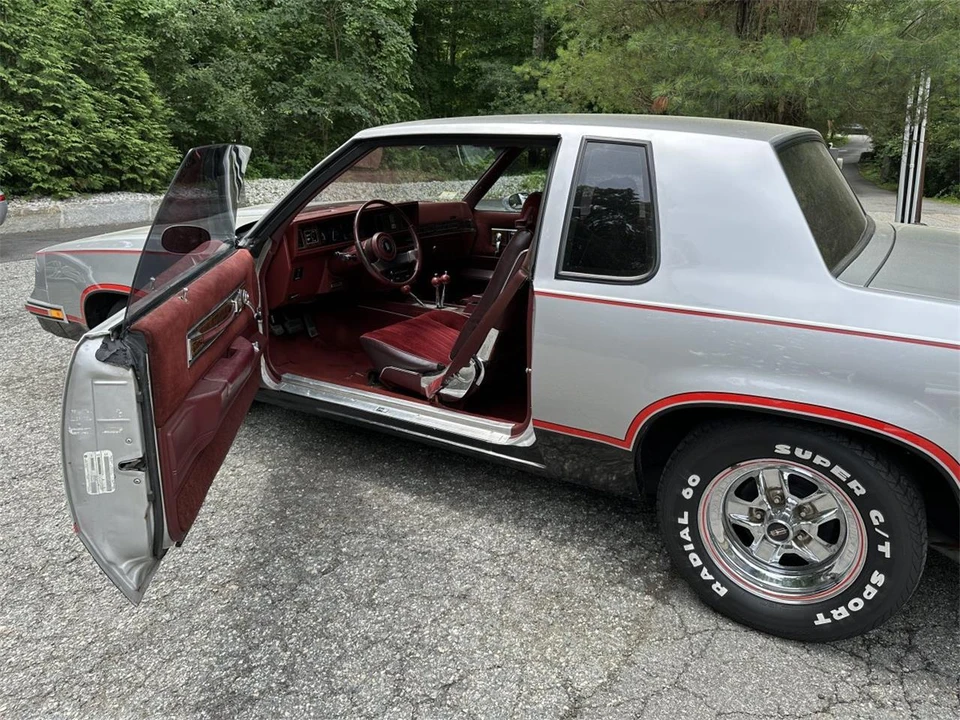 1984 Oldsmobile Hurst/Olds - Image 30 of 31