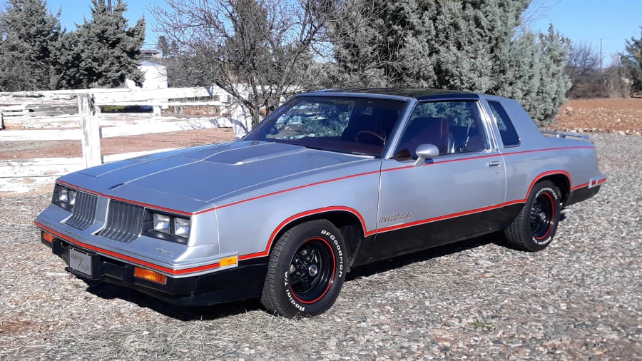 1984 Oldsmobile Hurst/Olds - Image 5 of 8
