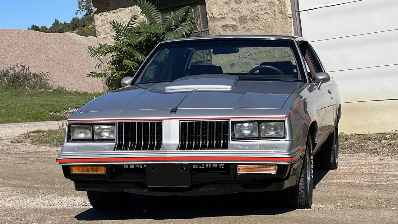 1984 Oldsmobile Hurst/Olds - Image 6 of 9
