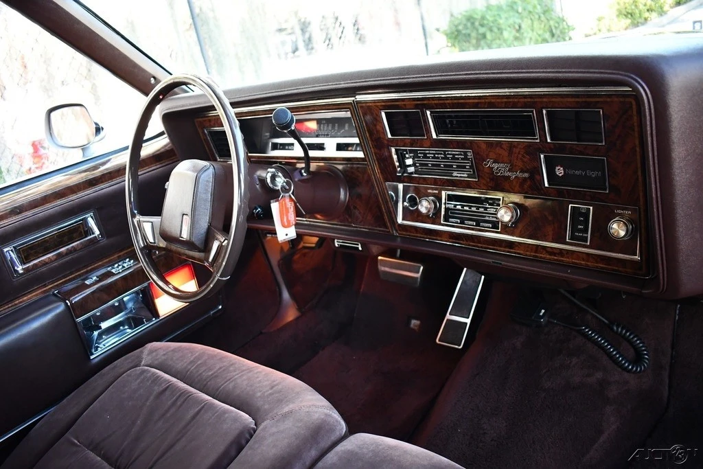 1984 Oldsmobile 98 - Image 14 of 21
