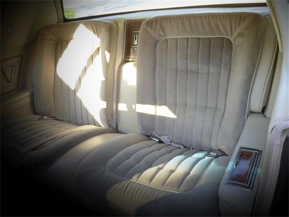 1984 Oldsmobile Toronado - Image 11 of 12