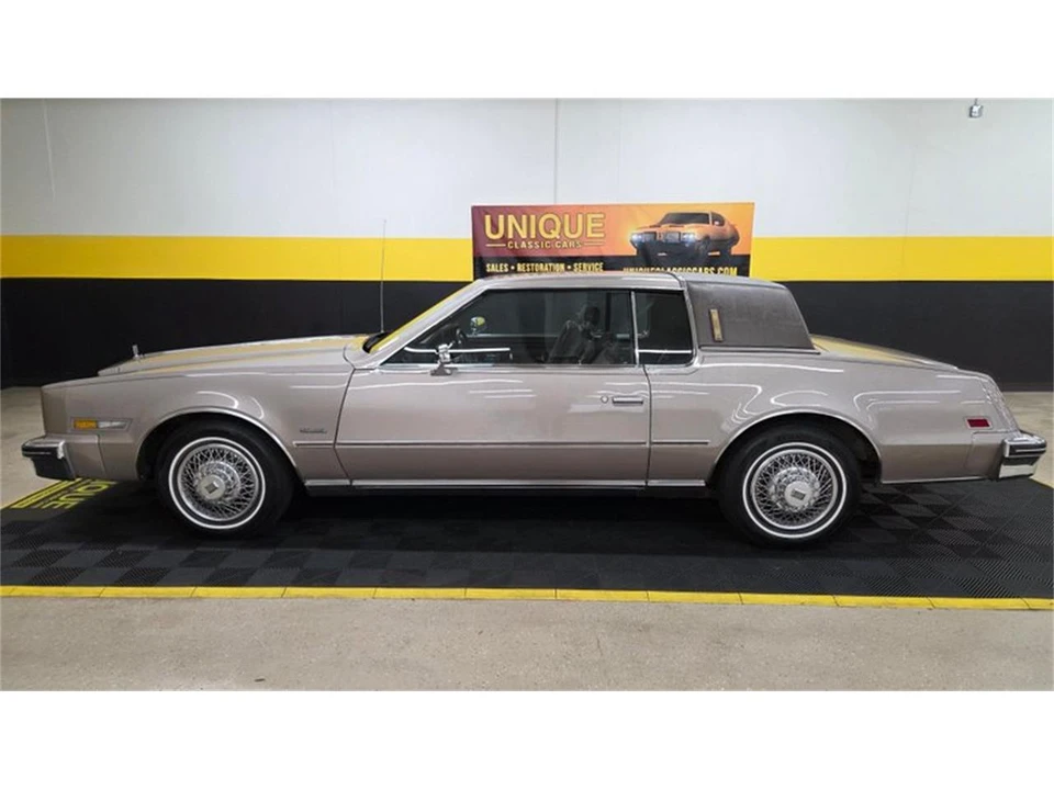 1984 Oldsmobile Toronado - Image 7 of 31