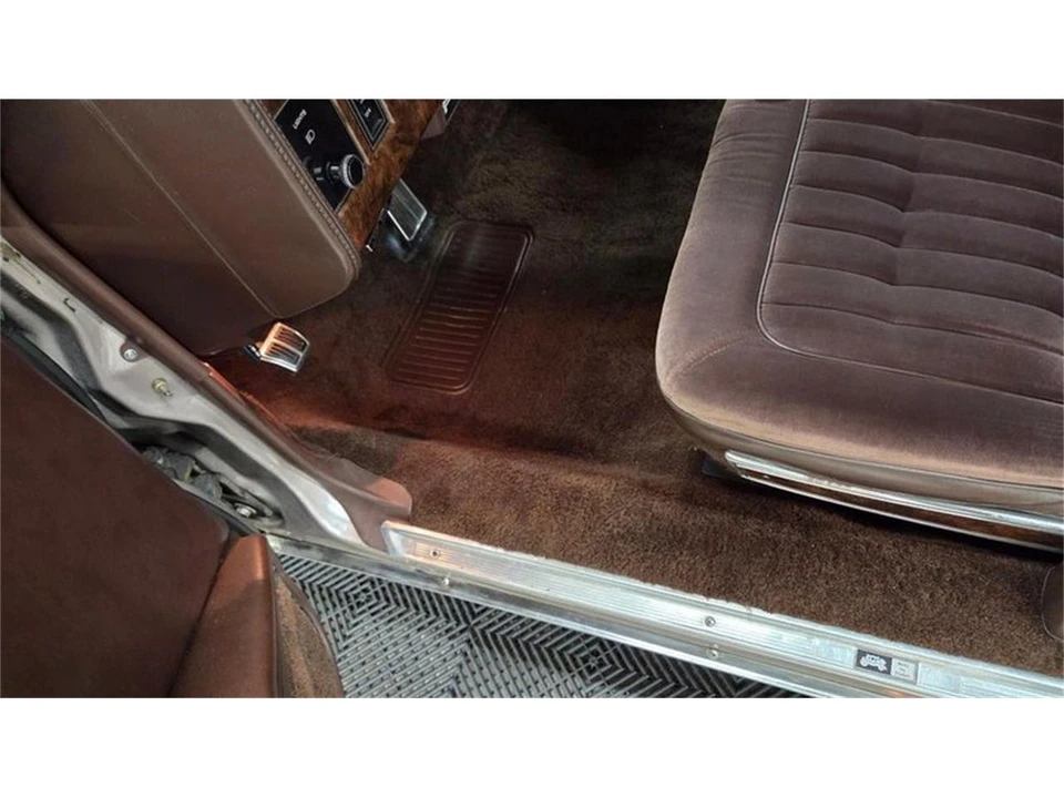 1984 Oldsmobile Toronado - Image 23 of 31