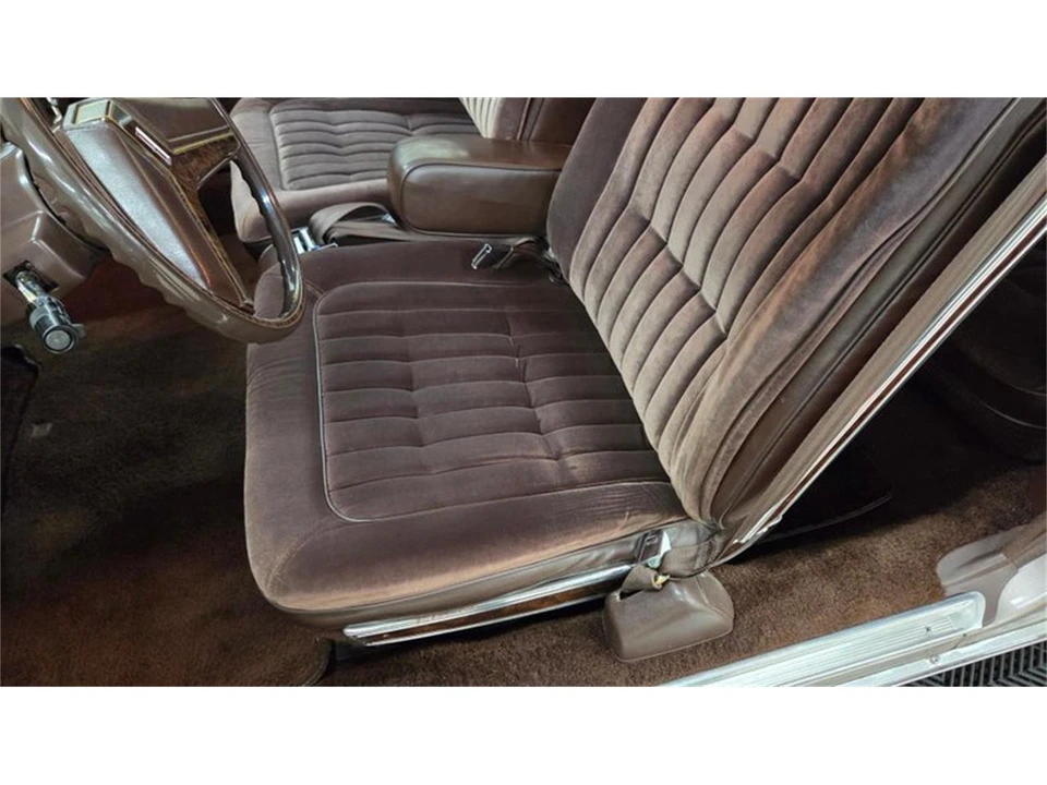 1984 Oldsmobile Toronado - Image 24 of 31