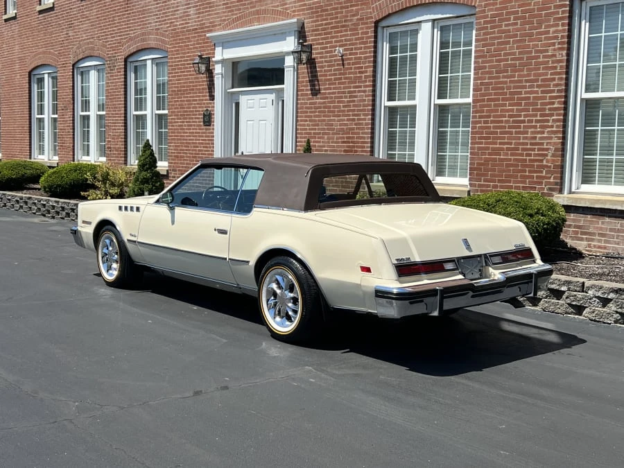 1984 Oldsmobile Toronado - Image 3 of 5