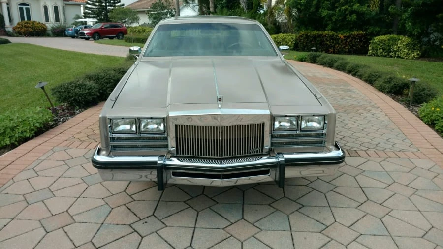 1984 Oldsmobile Toronado - Image 9 of 10