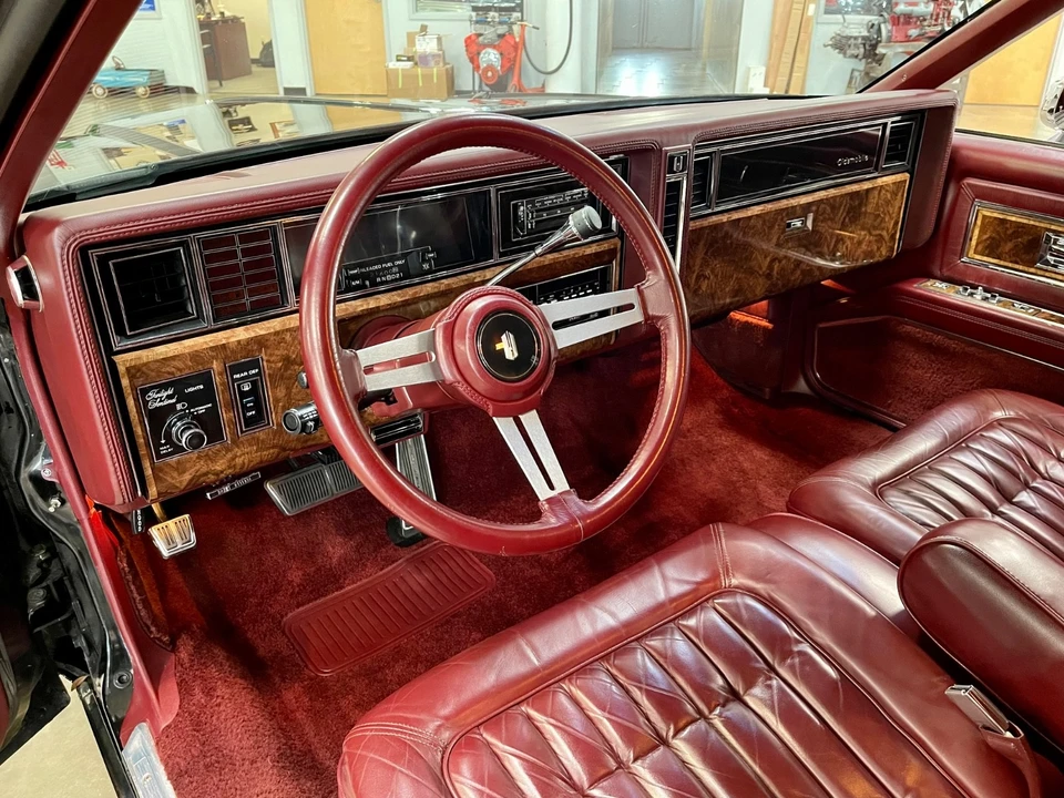 1984 Oldsmobile Toronado - Image 17 of 21