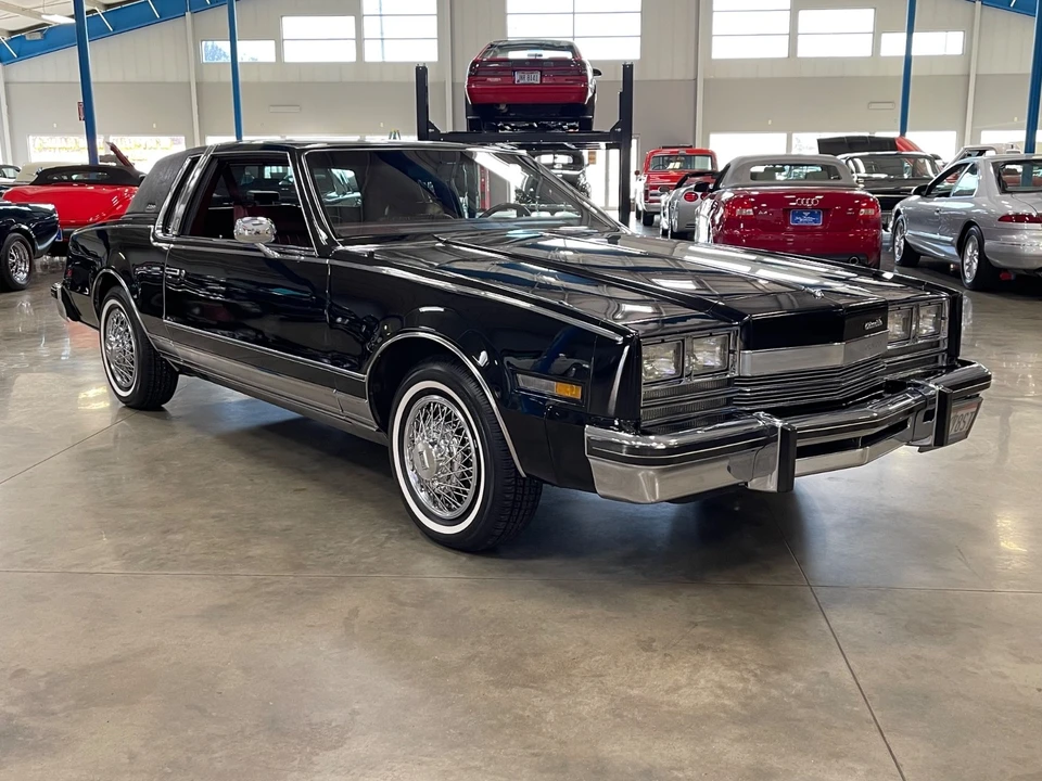 1984 Oldsmobile Toronado - Image 2 of 21