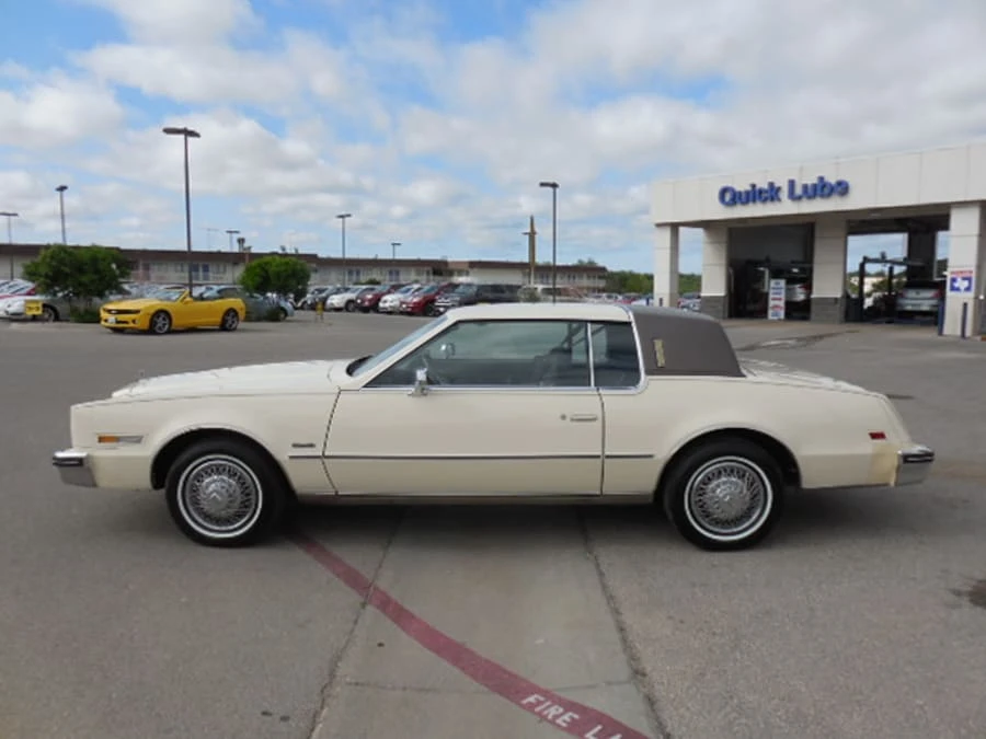 1984 Oldsmobile Toronado - Image 5 of 7
