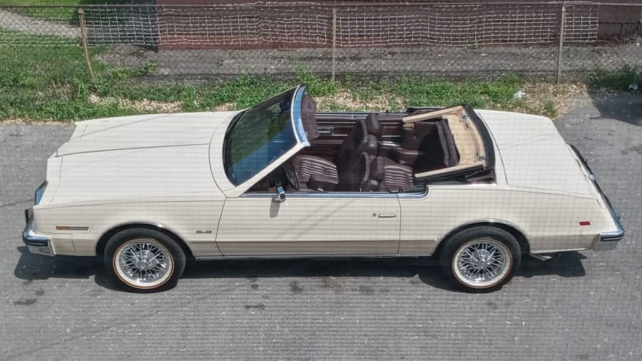1984 Oldsmobile Toronado - Image 2 of 5