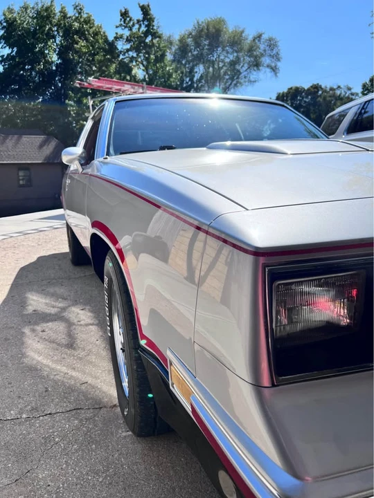 1984 Oldsmobile Cutlass Supreme - Image 3 of 11
