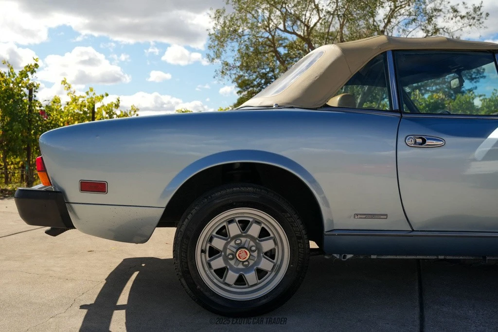 1984 Pininfarina - Image 10 of 12