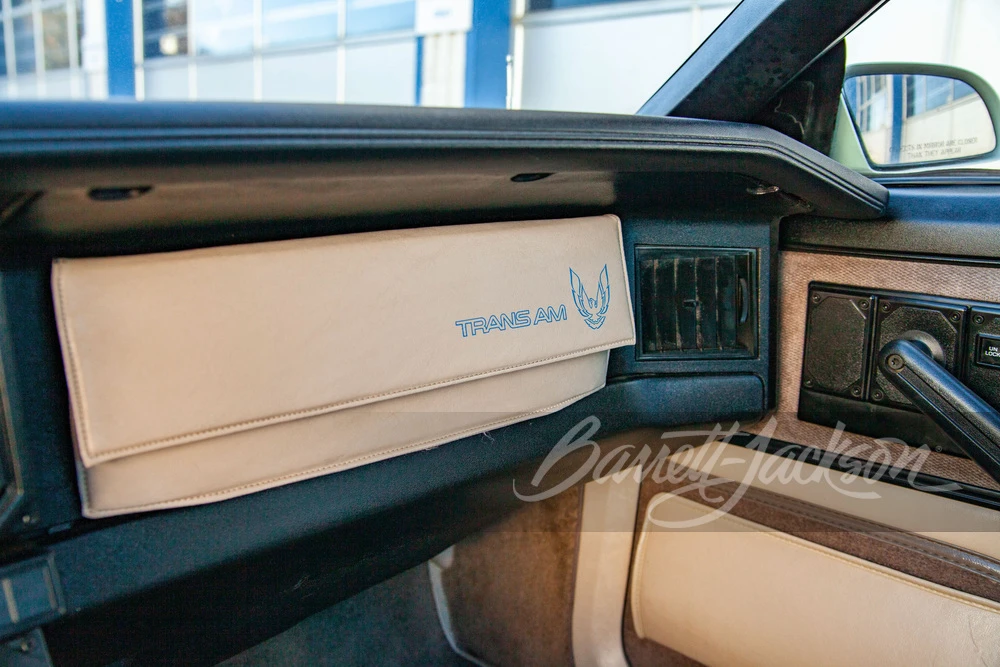 1984 Pontiac Firebird Trans Am 3rd Gen - Image 5 of 8