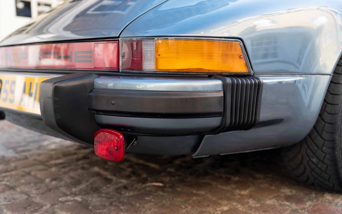 1984 Porsche 911 Carrera 3.2 - Image 23 of 31