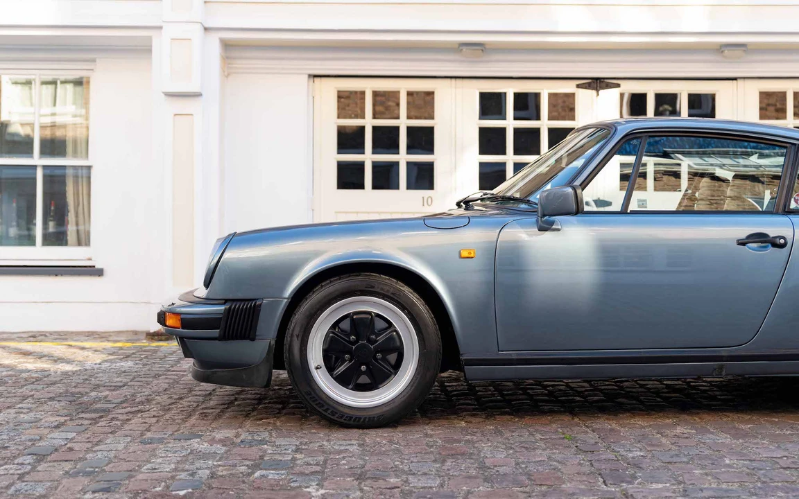 1984 Porsche 911 Carrera 3.2 - Image 7 of 31