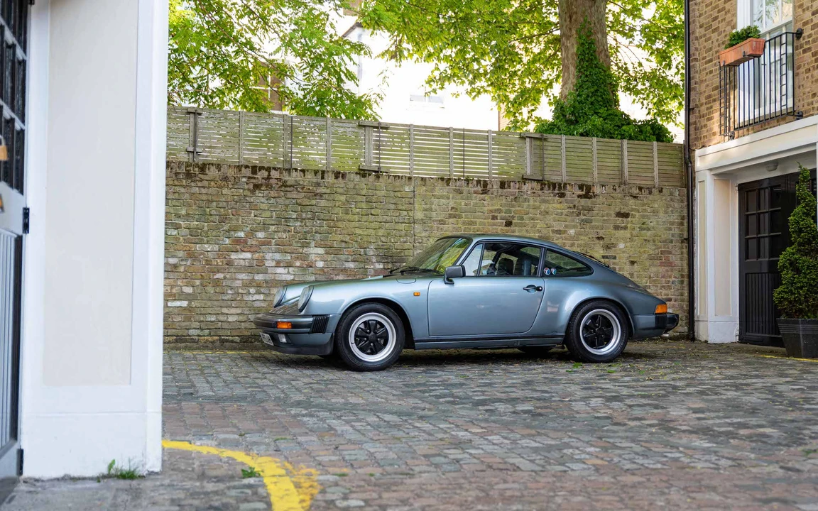 1984 Porsche 911 Carrera 3.2 - Image 16 of 31