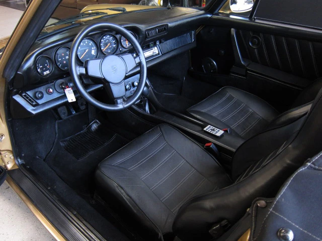 1984 Porsche 911 Carrera 3.2 - Image 4 of 5