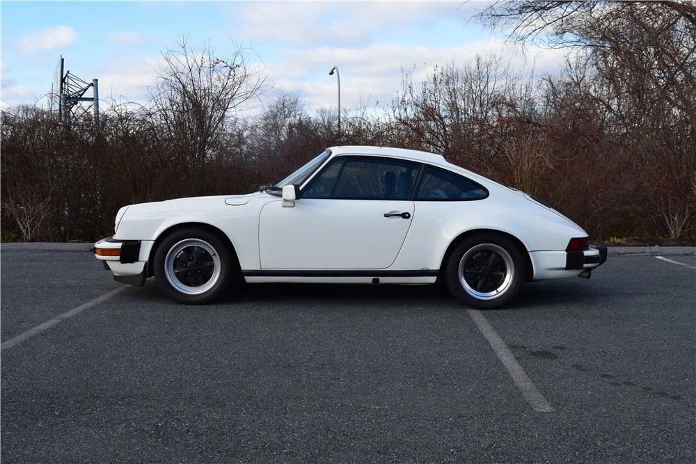 1984 Porsche 911 Carrera 3.2 - Image 6 of 6