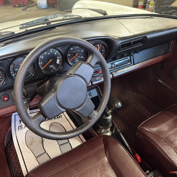 1984 Porsche 911 Carrera 3.2 - Image 18 of 21
