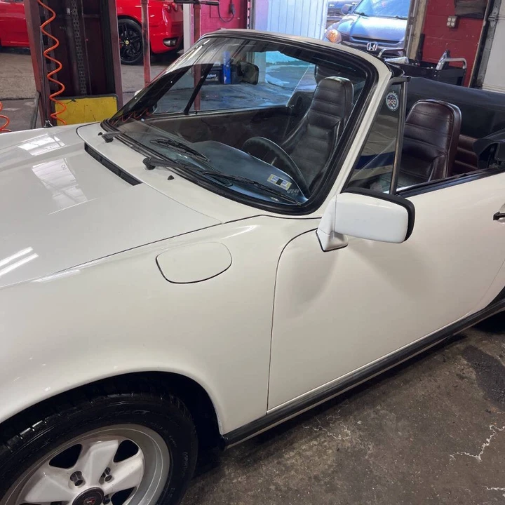1984 Porsche 911 Carrera 3.2 - Image 2 of 21
